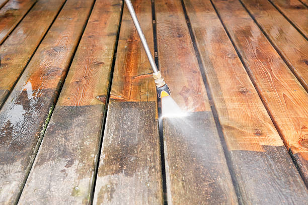 Best Pool Deck Cleaning  in Saranap, CA